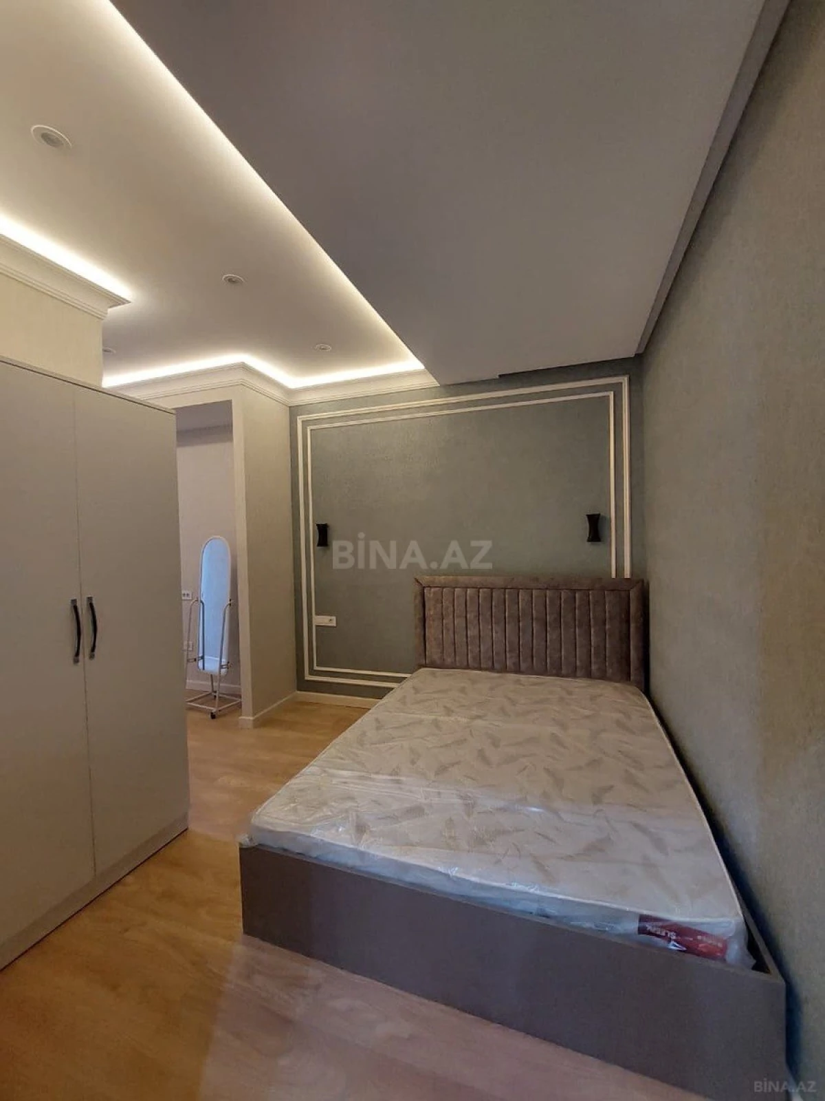 Kirayə verilir 2 otaqlı mənzil 70 m²