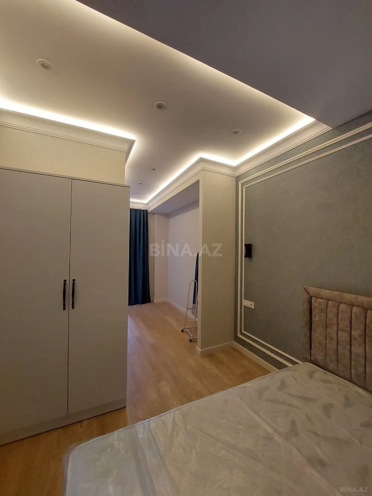 Kirayə verilir 2 otaqlı mənzil 70 m²