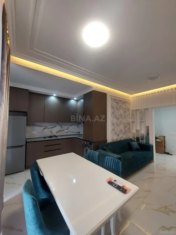Kirayə verilir 2 otaqlı mənzil 70 m²
