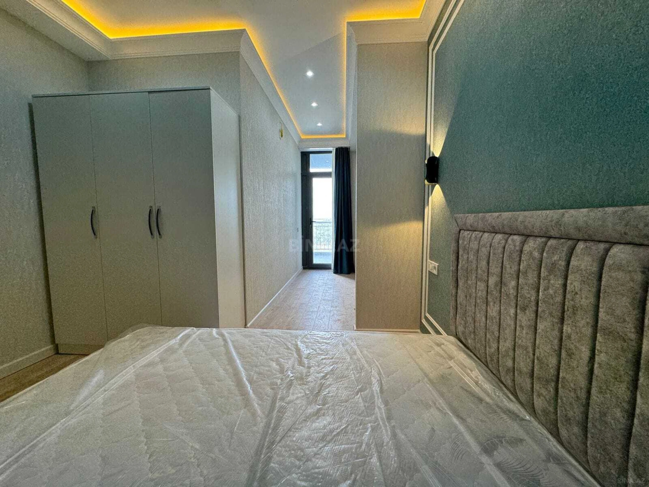 Kirayə verilir 2 otaqlı mənzil 70 m²