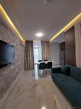 Kirayə verilir 2 otaqlı mənzil 70 m²