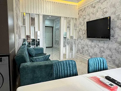 Kirayə verilir 2 otaqlı mənzil 70 m²