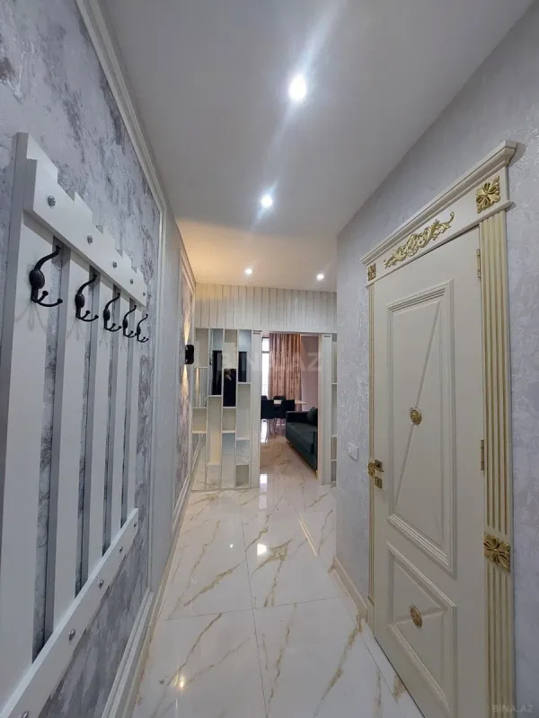 Kirayə verilir 2 otaqlı mənzil 70 m²