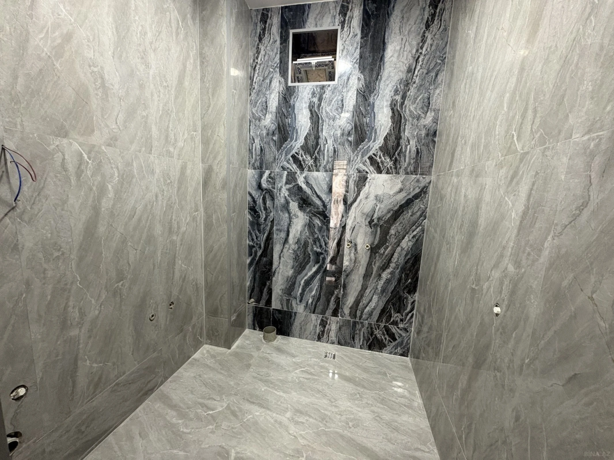 Satılır 5 otaqlı həyət evi 140 m²