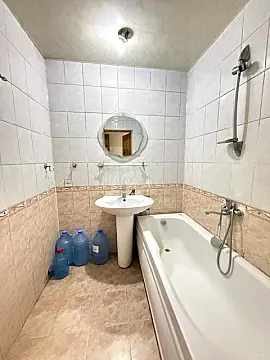 Satılır 3 otaqlı mənzil 65 m²
