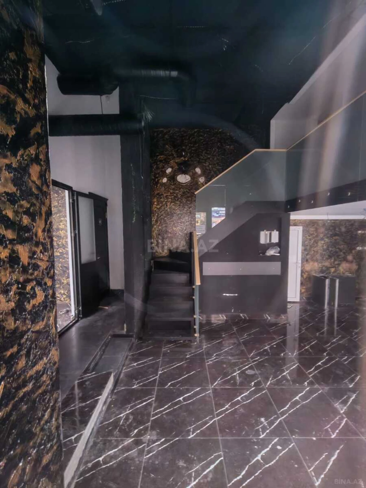 Kirayə verilir obyekt 75 m²