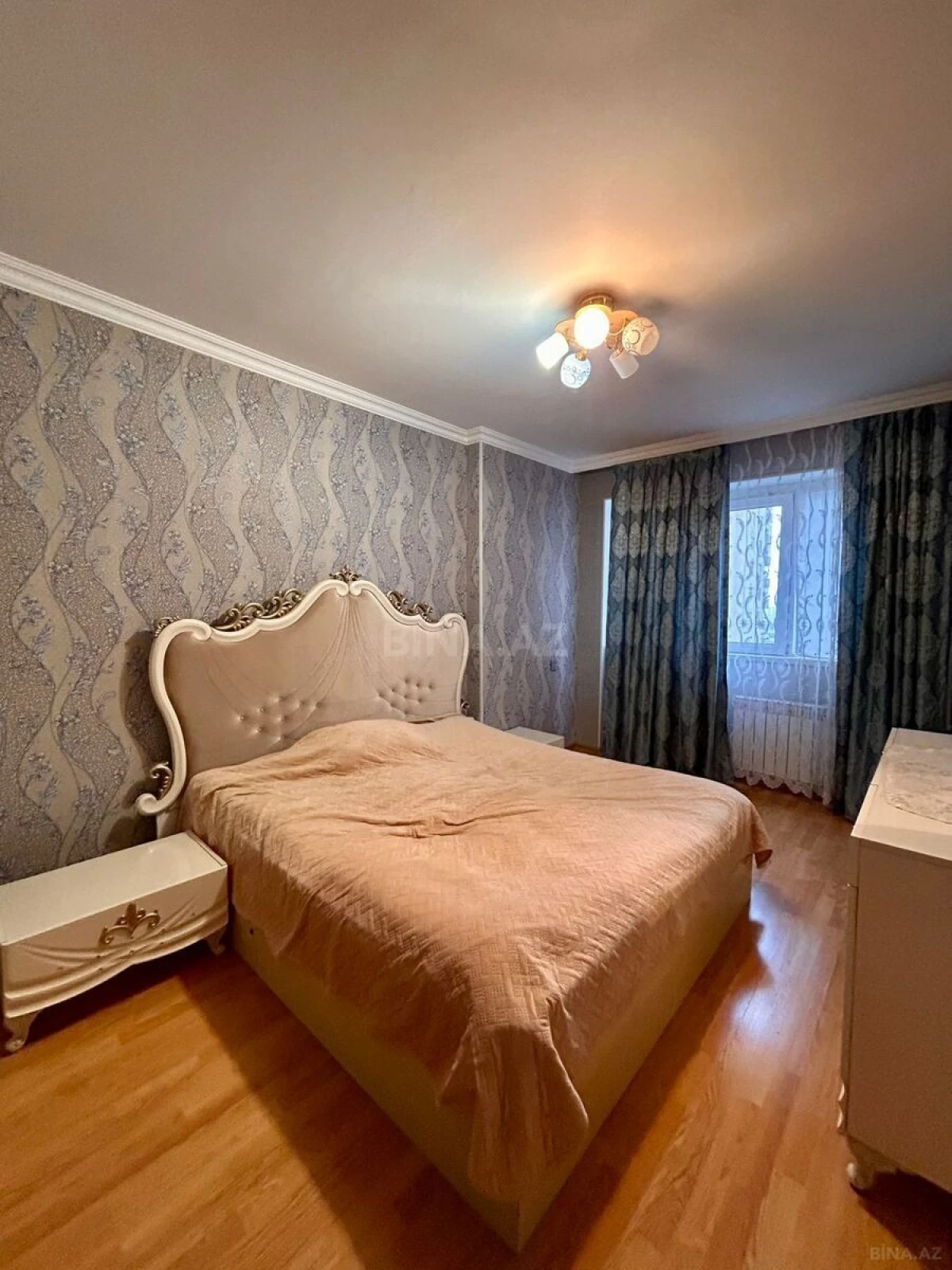 Kirayə verilir 3 otaqlı mənzil 81 m²