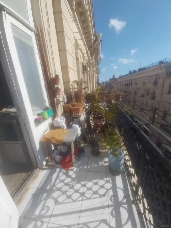 Satılır 3 otaqlı mənzil 70 m²