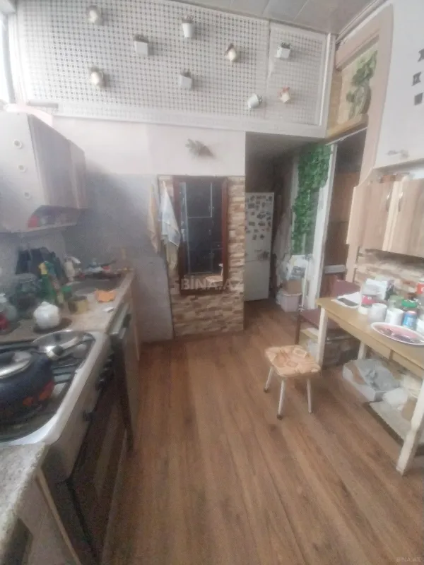 Satılır 3 otaqlı mənzil 70 m²