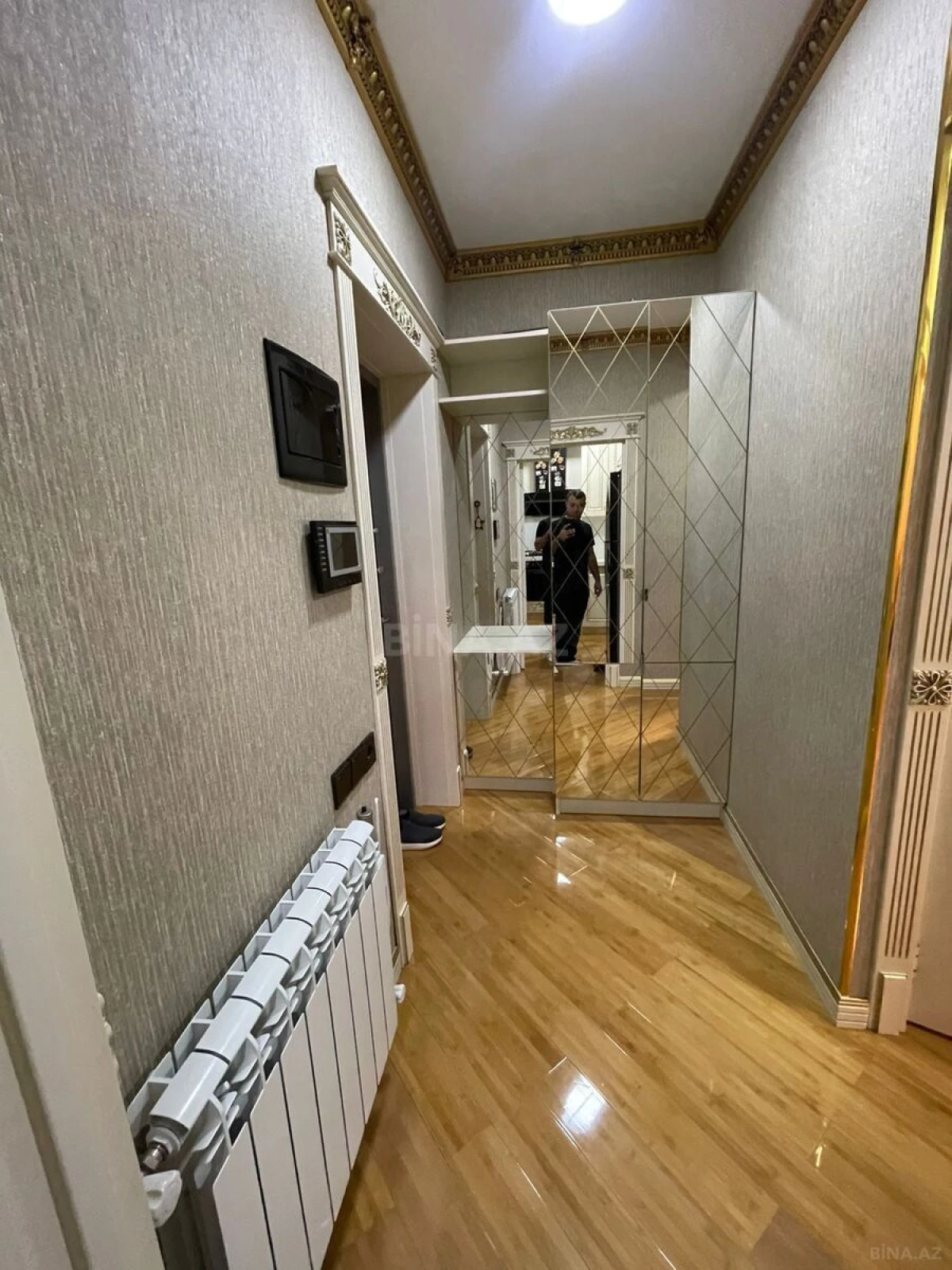 Satılır 2 otaqlı mənzil 55 m²