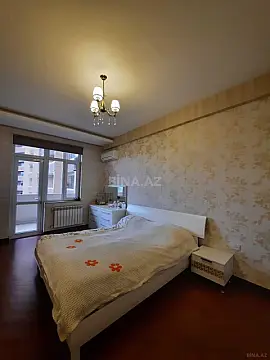 Kirayə verilir 3 otaqlı mənzil 133 m²