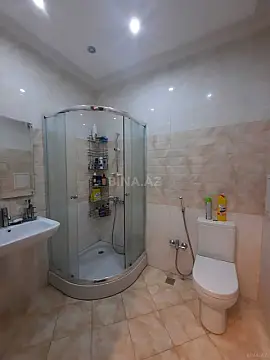 Kirayə verilir 3 otaqlı mənzil 133 m²