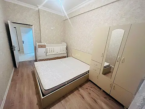 Kirayə verilir 2 otaqlı mənzil 65 m²