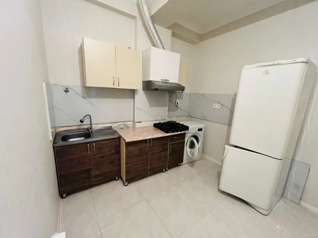 Kirayə verilir 2 otaqlı mənzil 65 m²