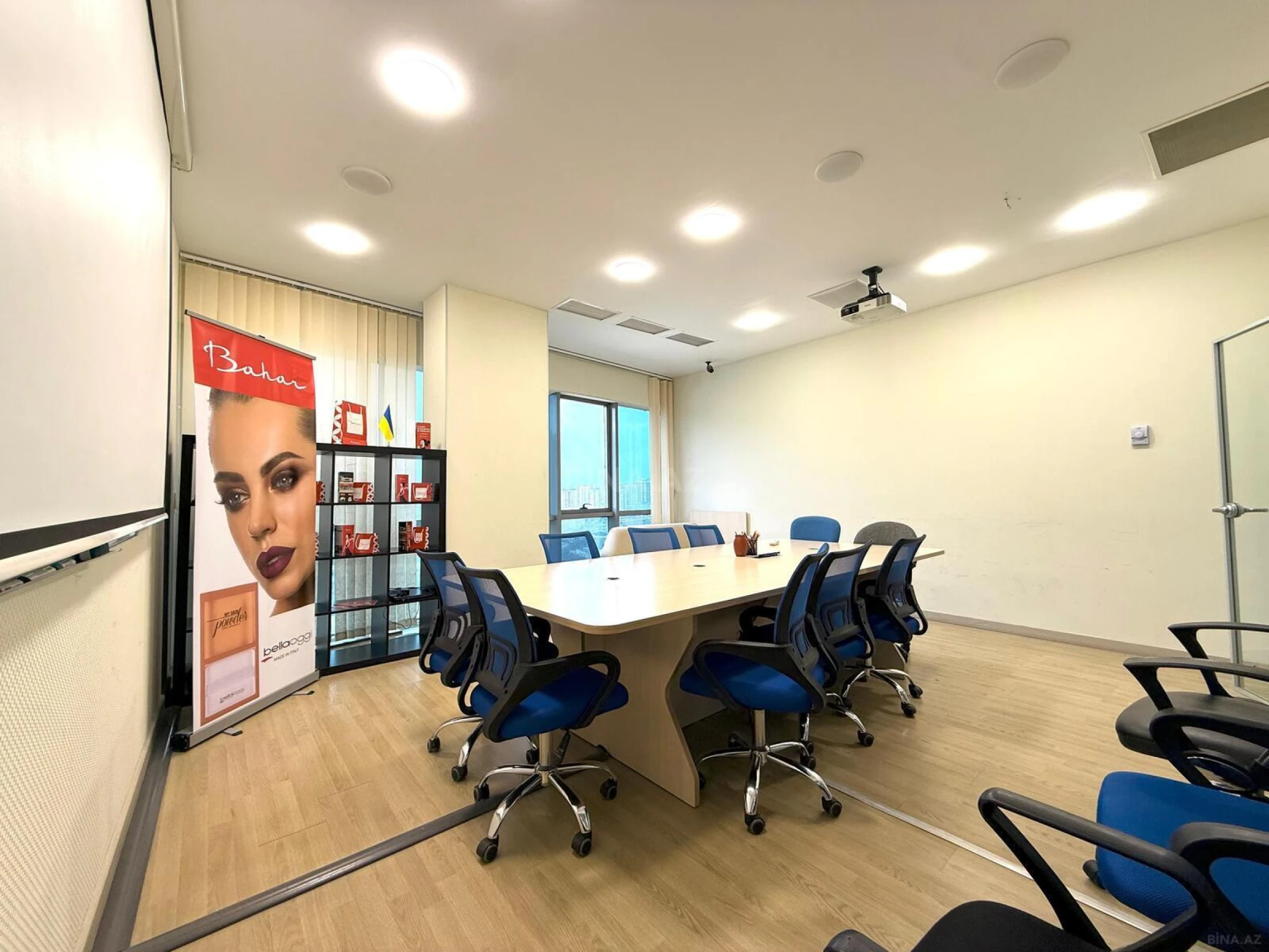 Kirayə verilir 6 otaqlı ofis 170 m²