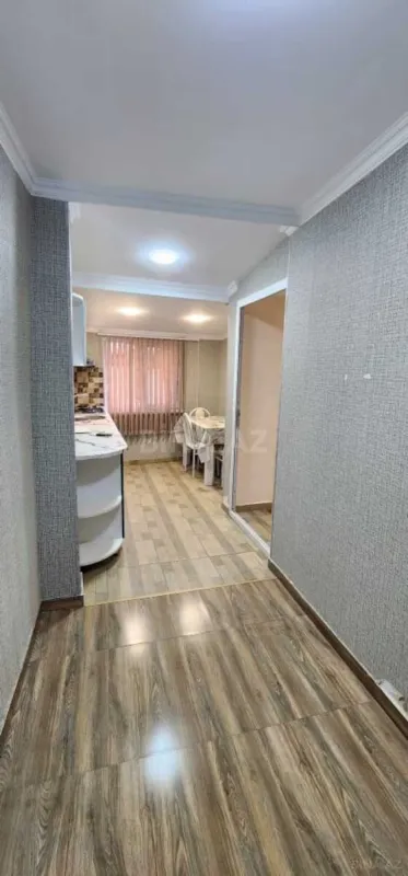 Kirayə verilir 3 otaqlı ofis 70 m²