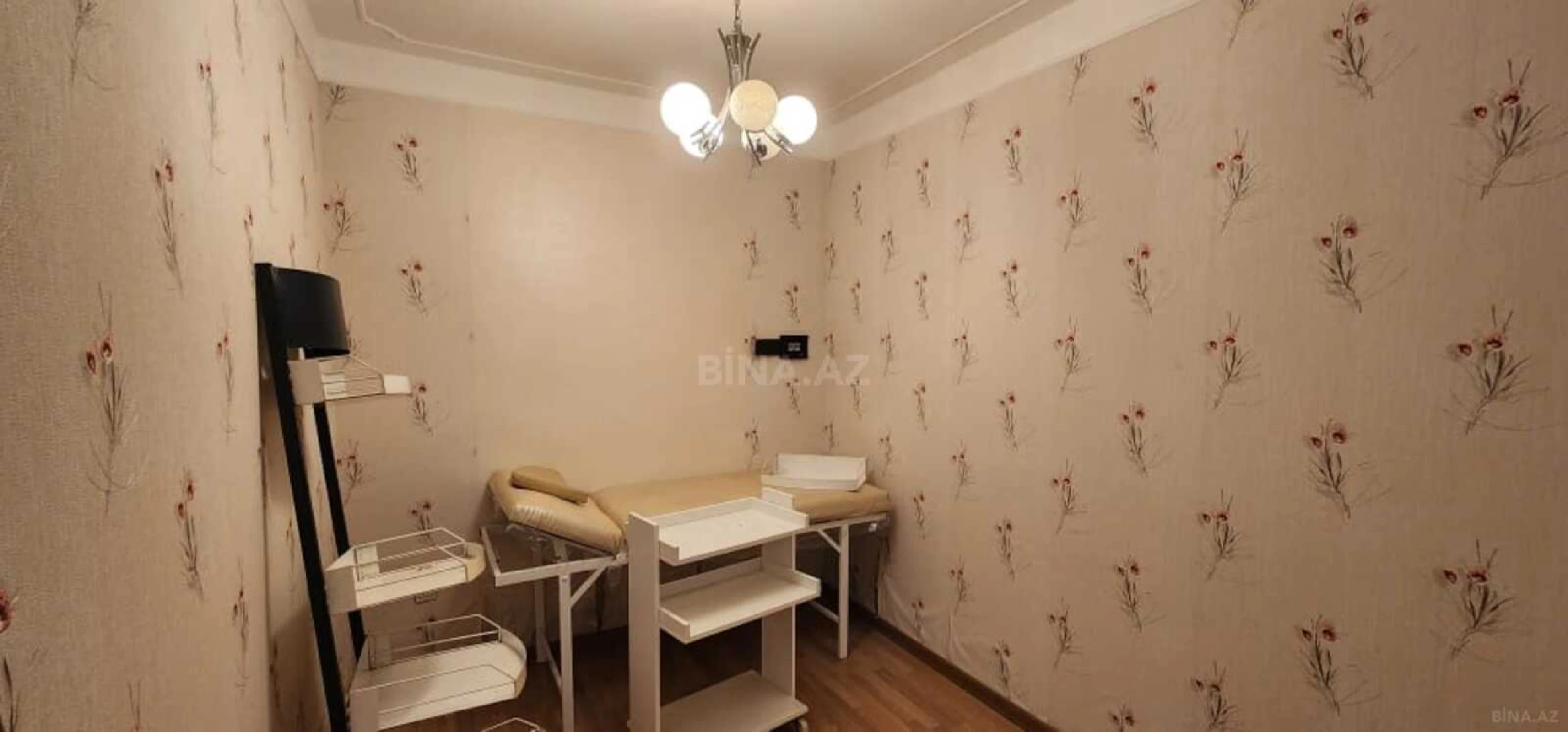 Kirayə verilir 3 otaqlı ofis 70 m²