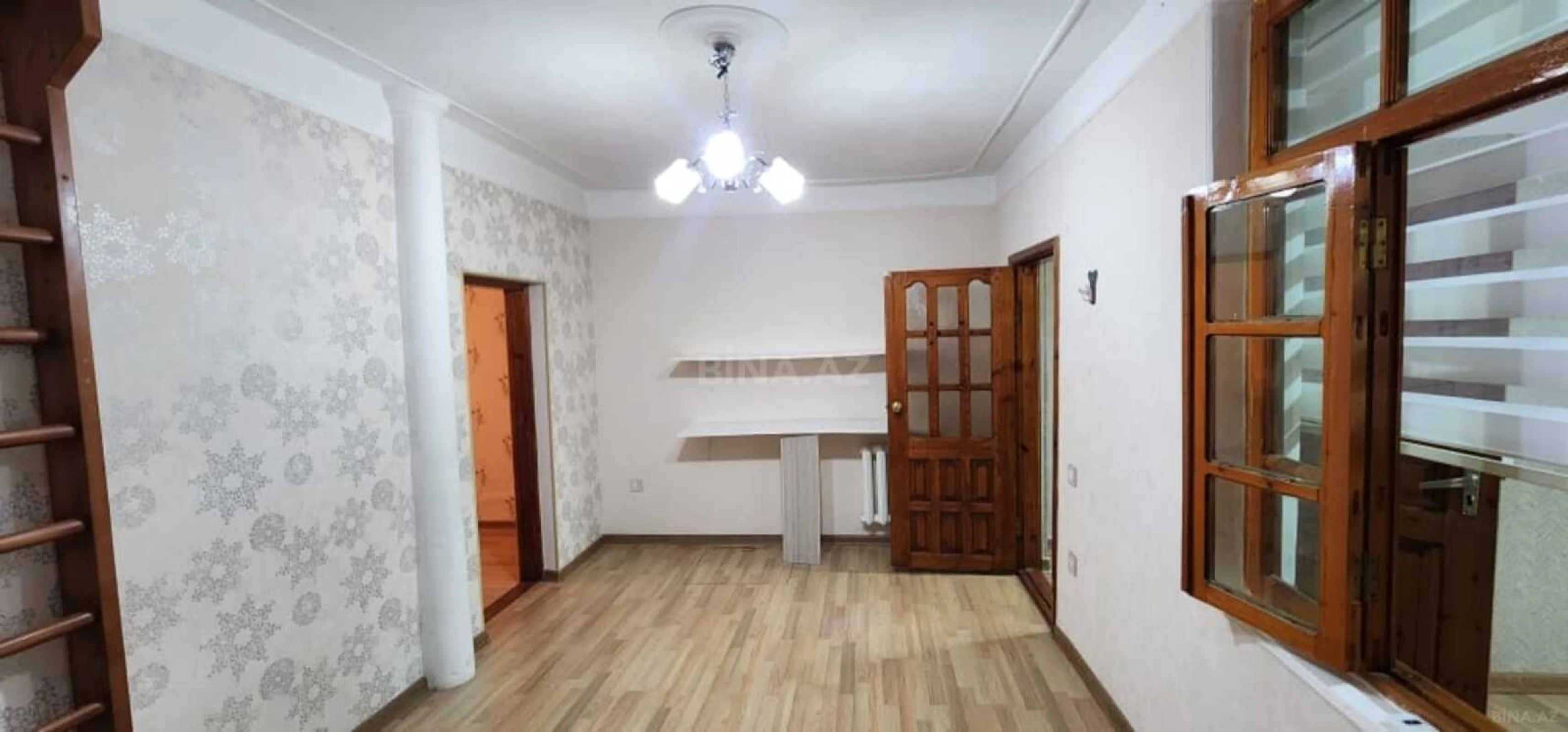 Kirayə verilir 3 otaqlı ofis 70 m²