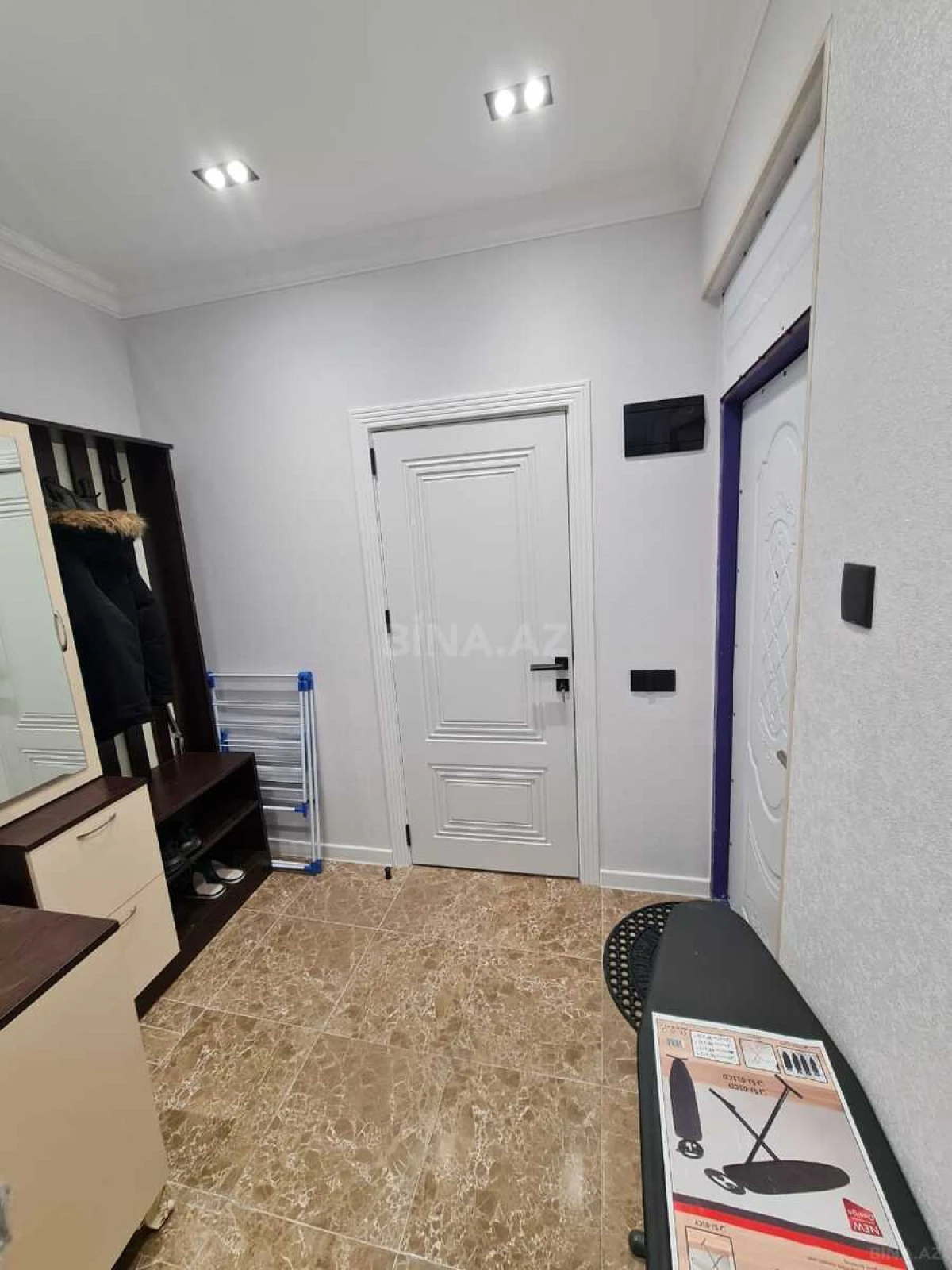 Kirayə verilir 2 otaqlı mənzil 80 m²