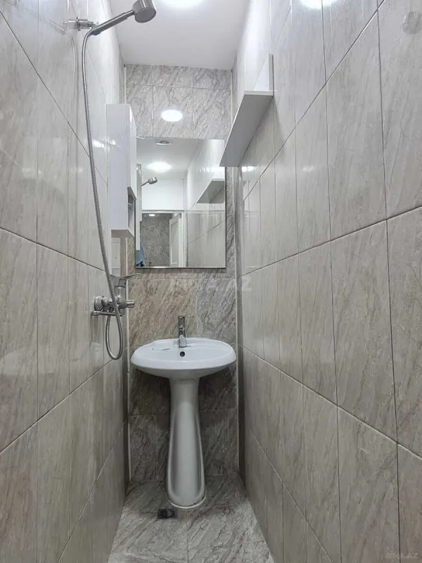 Kirayə verilir 2 otaqlı mənzil 80 m²