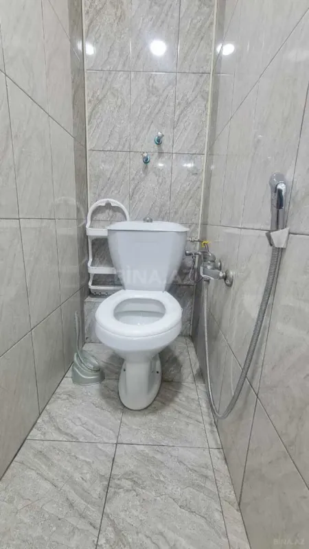 Kirayə verilir 2 otaqlı mənzil 80 m²