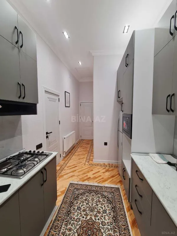 Kirayə verilir 2 otaqlı mənzil 80 m²