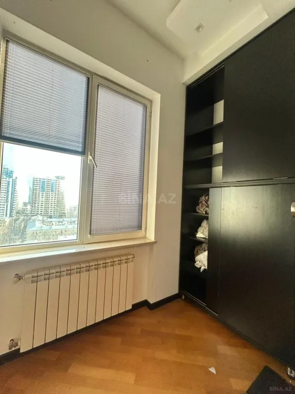 Kirayə verilir 4 otaqlı ofis 150 m²