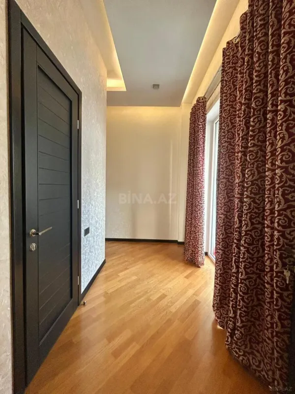 Kirayə verilir 4 otaqlı ofis 150 m²