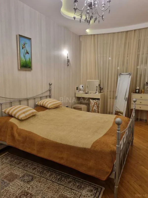 Satılır 3 otaqlı mənzil 90 m²