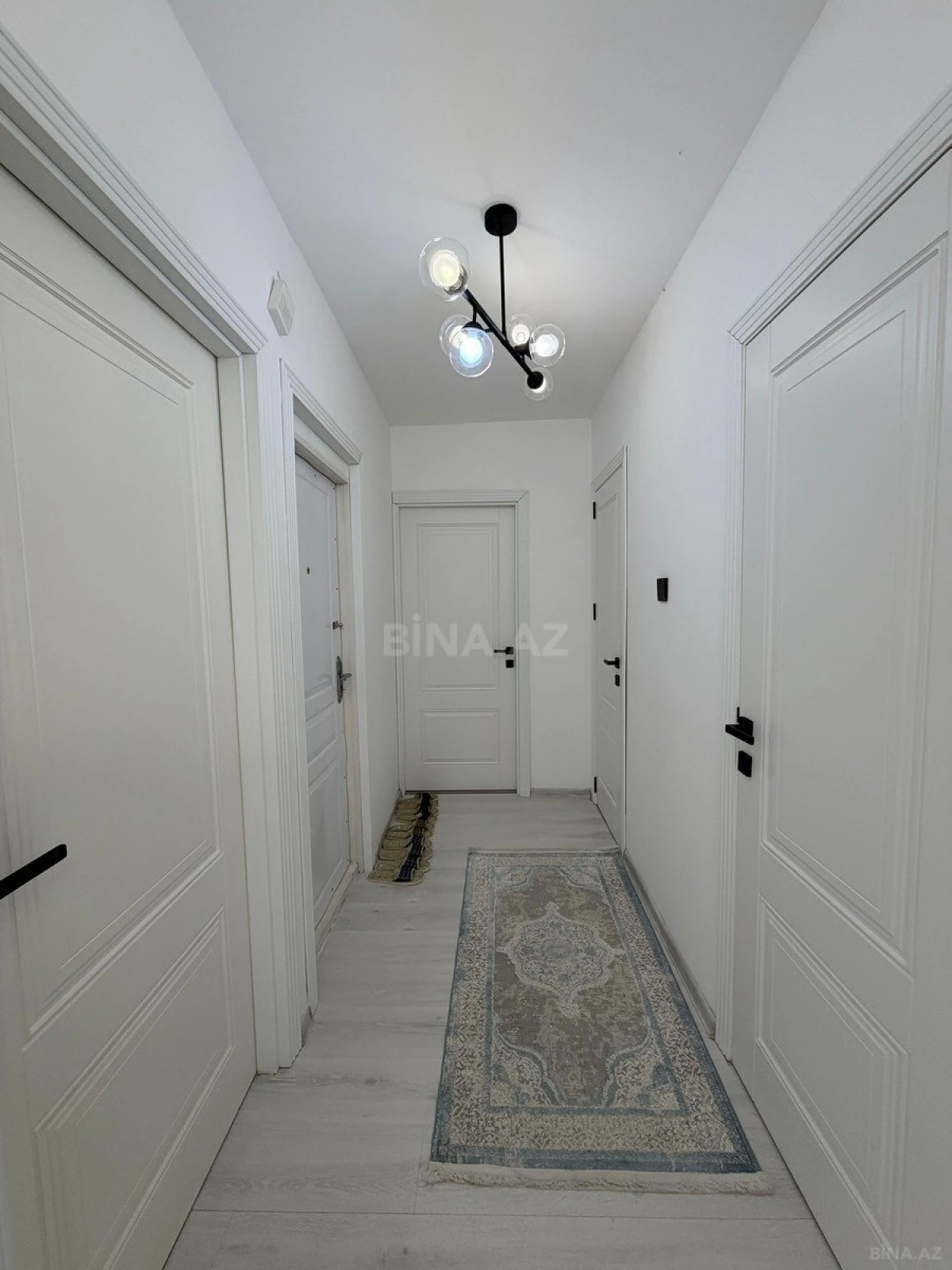 Satılır 2 otaqlı mənzil 65 m²