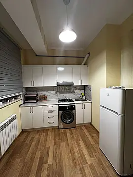 Satılır 2 otaqlı mənzil 60 m² — Bakı, Həzi Aslanov qəs. 2 otaq 60.00 m²