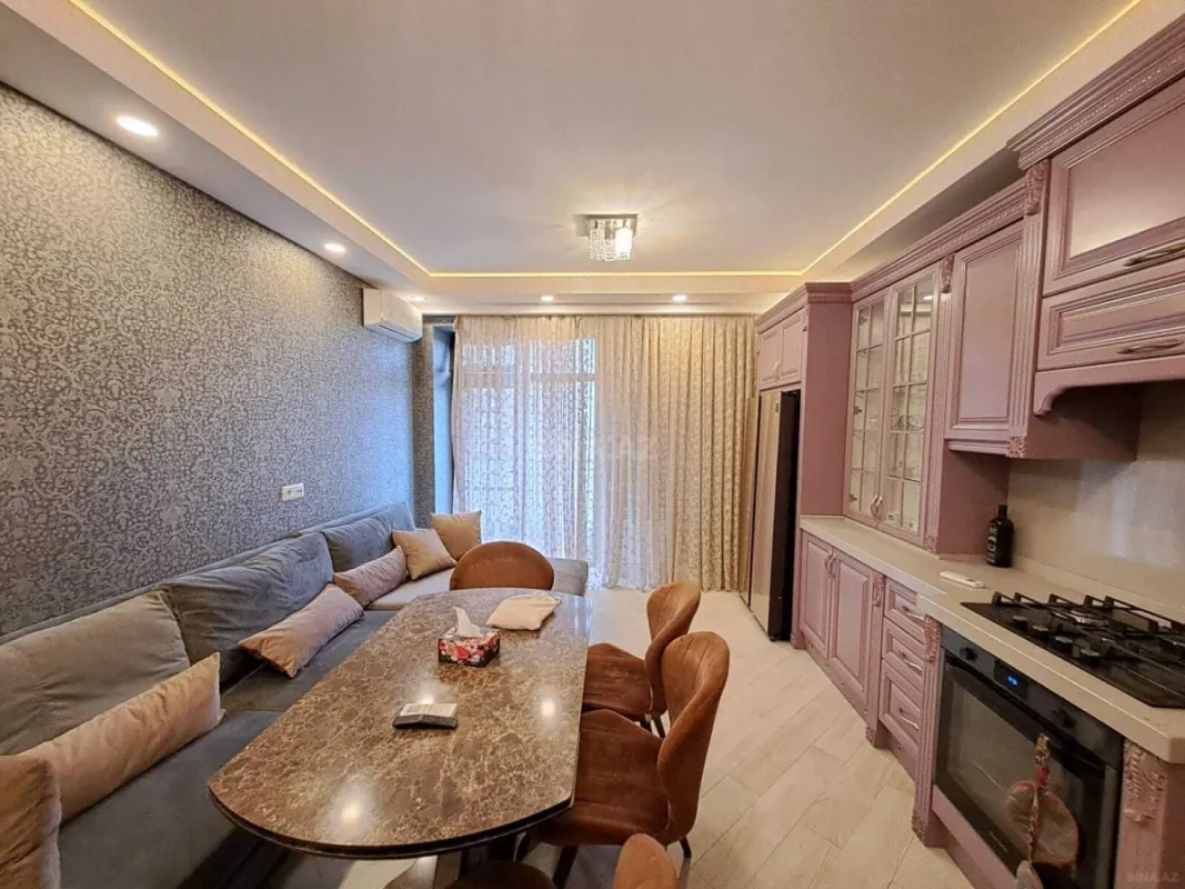 Kirayə verilir 3 otaqlı mənzil 106 m²
