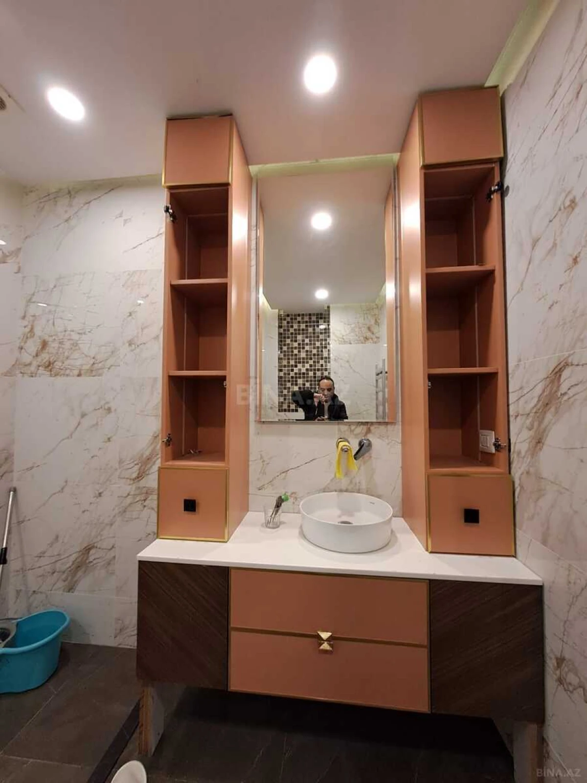 Kirayə verilir 3 otaqlı mənzil 106 m²