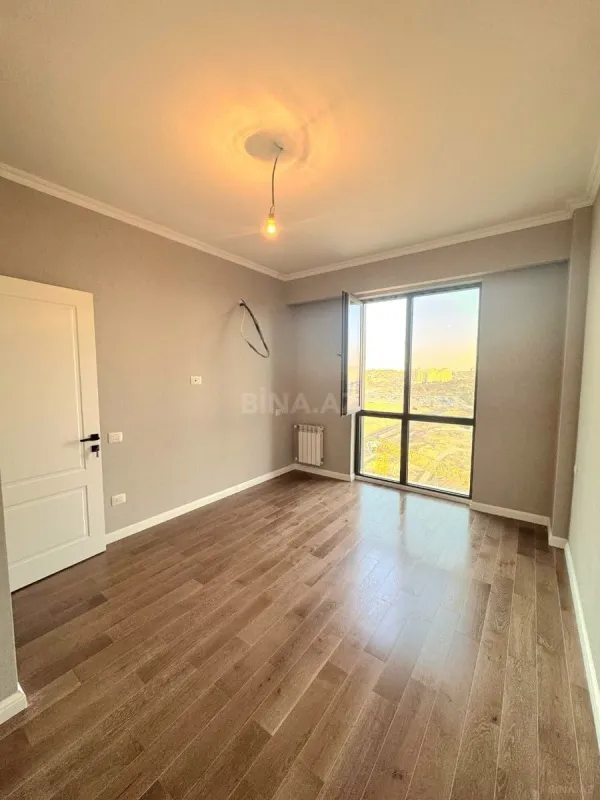 Satılır 2 otaqlı mənzil 63 m²