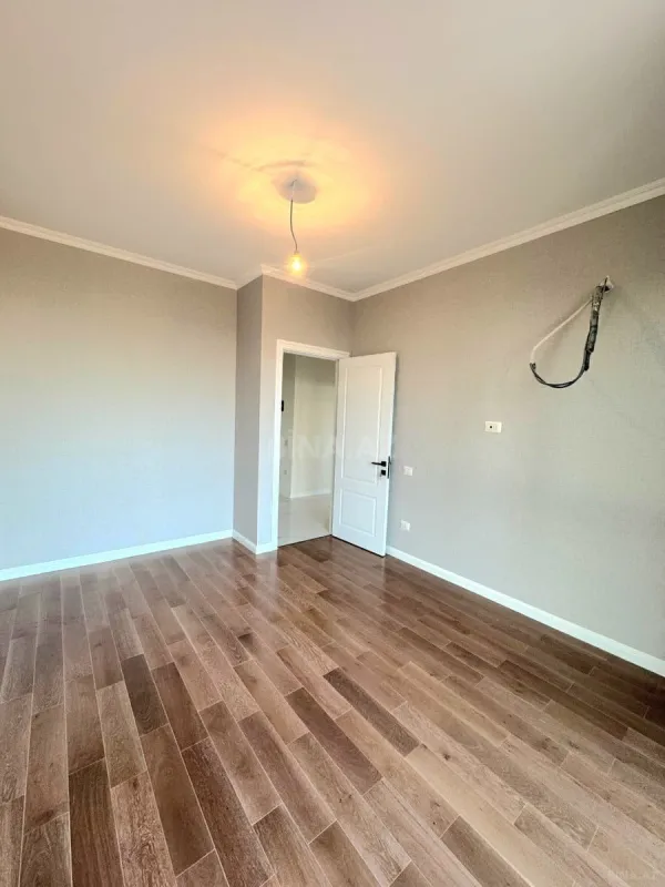 Satılır 2 otaqlı mənzil 63 m²