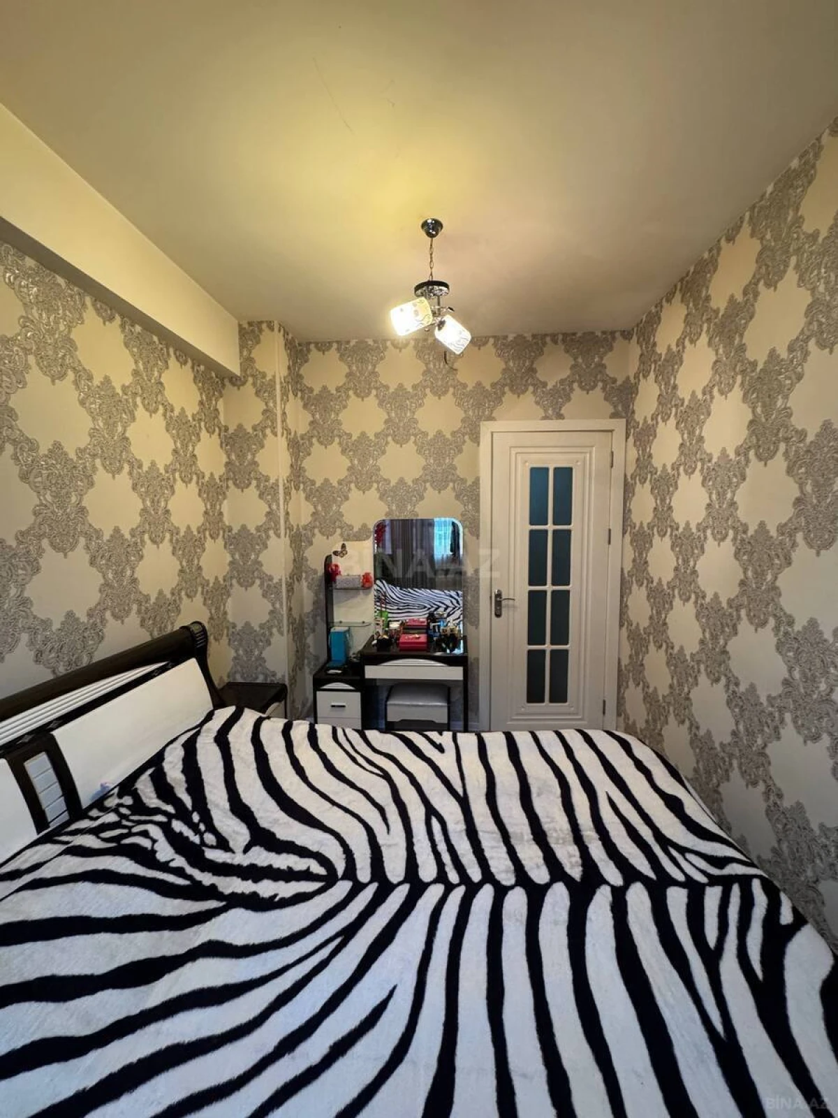 Satılır 3 otaqlı mənzil 71 m²