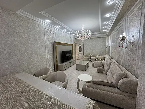 Satılır 3 otaqlı mənzil 105 m² — Bakı, Memar Əcəmi yanı 3 otaq 105.00 m²