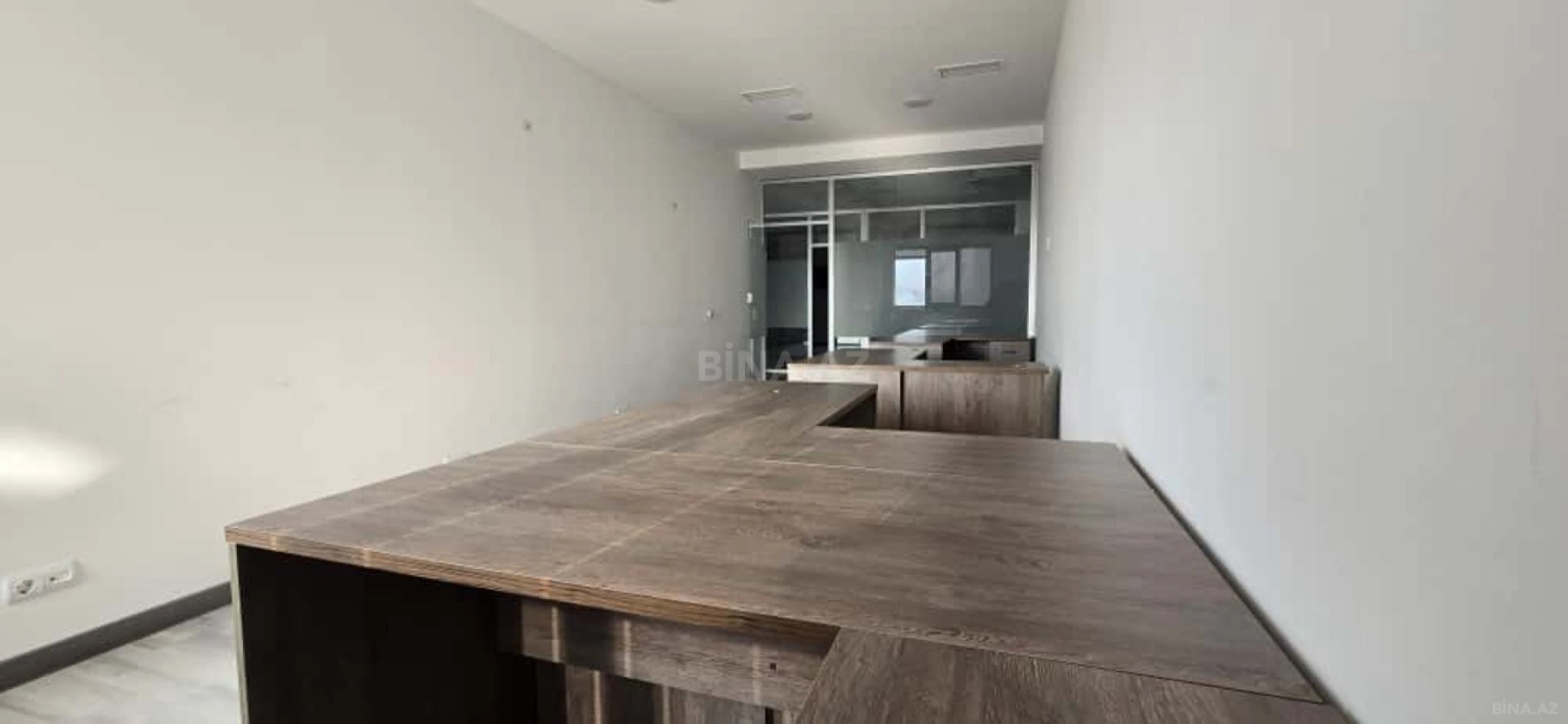 Kirayə verilir 6 otaqlı ofis 255 m²