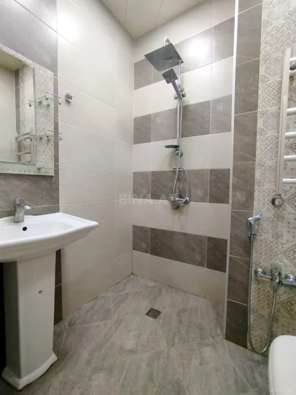 Kirayə verilir 2 otaqlı mənzil 64 m²