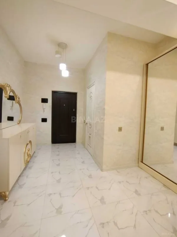Kirayə verilir 2 otaqlı mənzil 64 m²