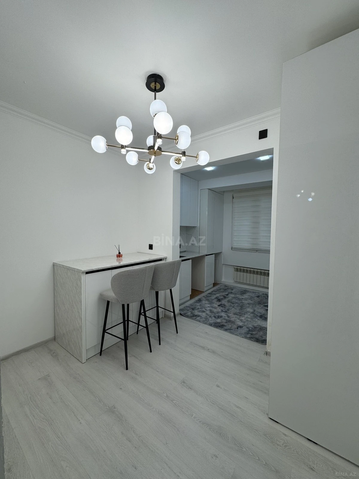 Satılır 2 otaqlı mənzil 60 m²