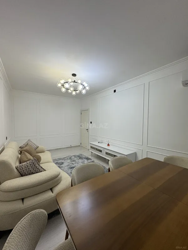 Satılır 2 otaqlı mənzil 60 m²