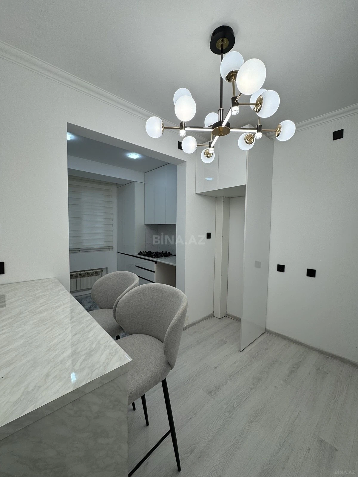 Satılır 2 otaqlı mənzil 60 m²