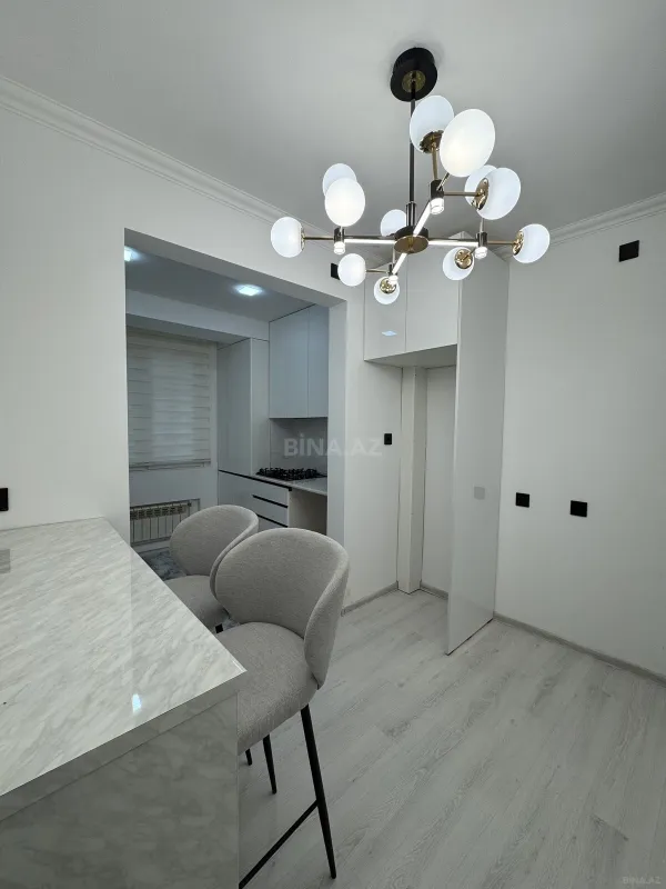Satılır 2 otaqlı mənzil 60 m²