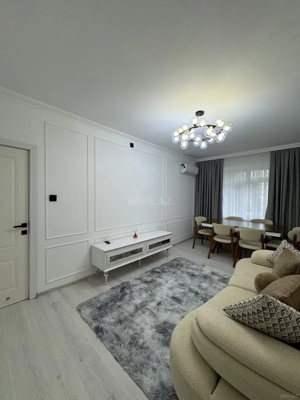 Satılır 2 otaqlı mənzil 60 m²