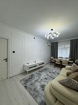 Satılır 2 otaqlı mənzil 60 m²