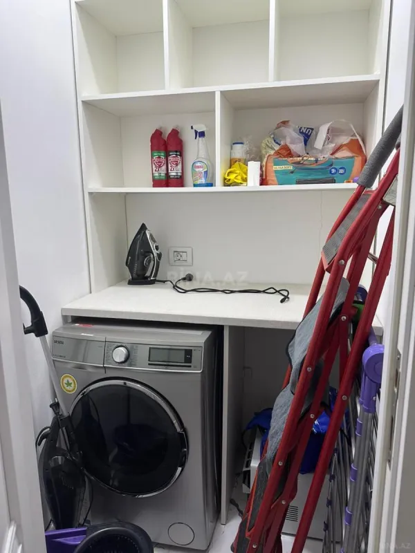 Kirayə verilir 2 otaqlı mənzil 60 m²