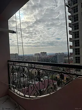 Kirayə verilir 2 otaqlı mənzil 60 m²