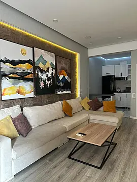 Kirayə verilir 2 otaqlı mənzil 60 m²