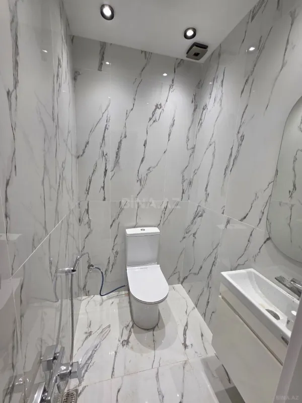 Satılır 3 otaqlı mənzil 105 m²